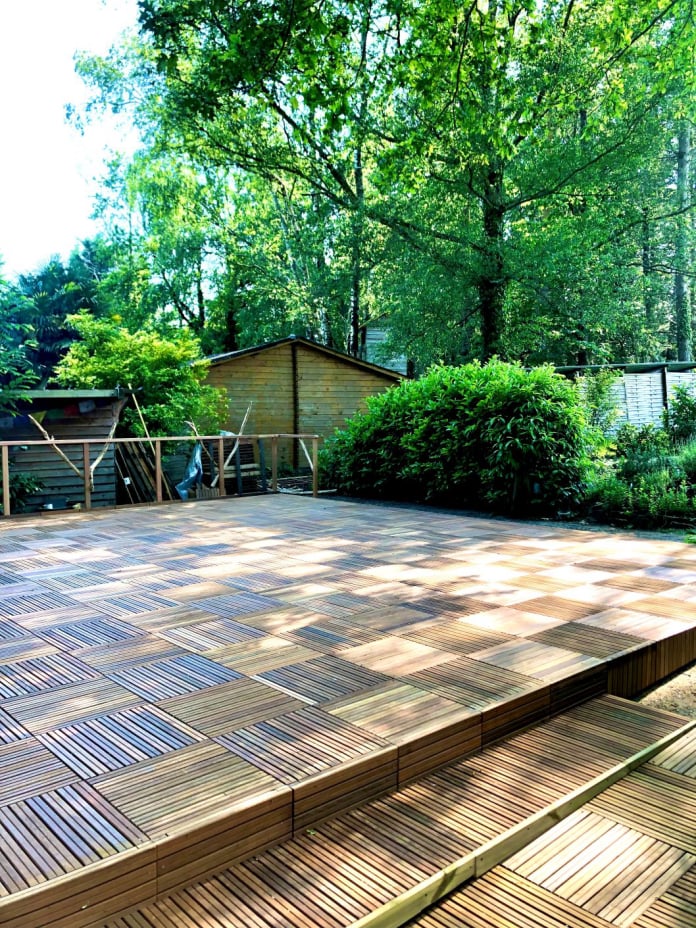 La Parenthèse Retraites Yoga Stages Yoga Cours Hatha Yoga Méditation Mindfulness Pleine conscience Bien-être Nantes Blain Proche Bretagne - La plateforme - terrasse